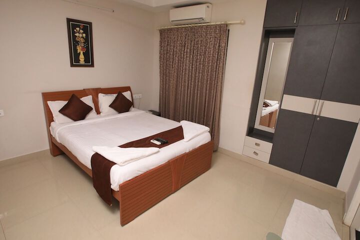 Room 3 of 19
