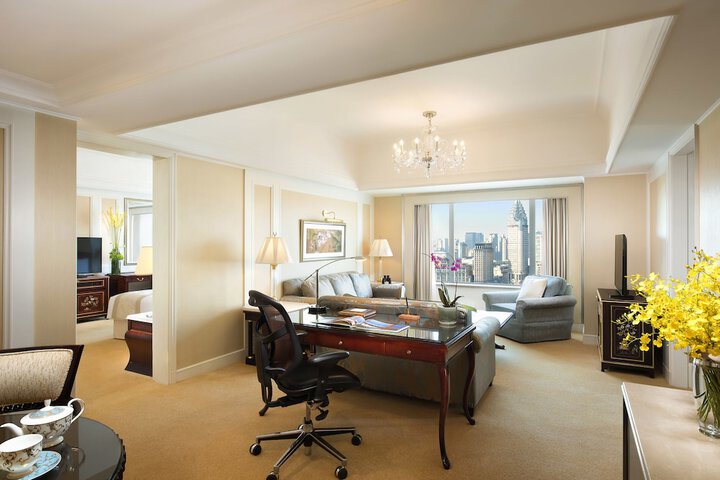Room 107 of 229