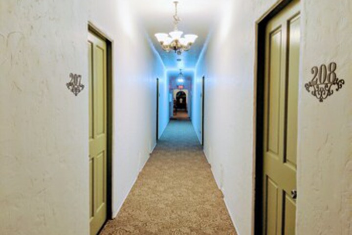 Hotel 9 of 34