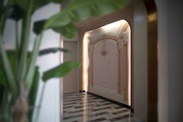 Hotel Lobby