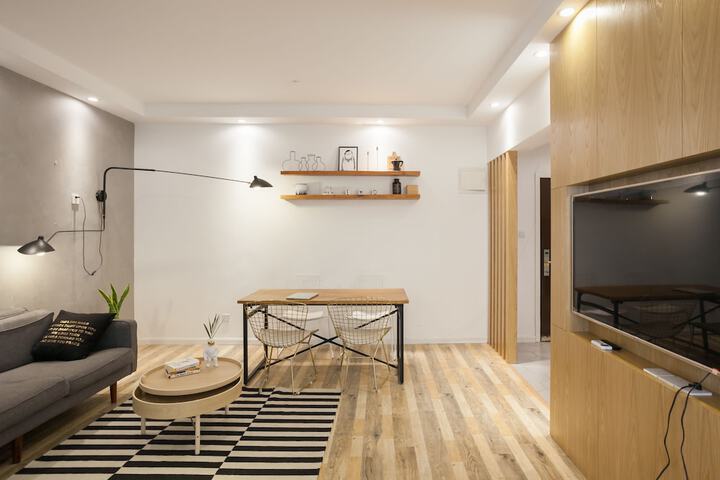 Room 8 of 31
