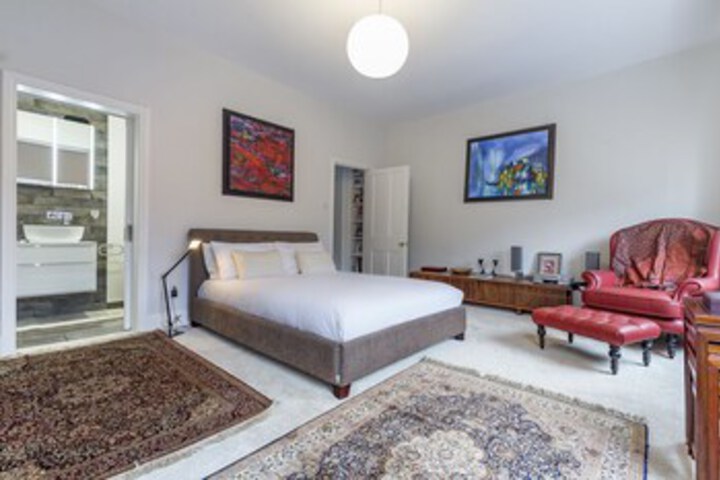 Room 19 of 21