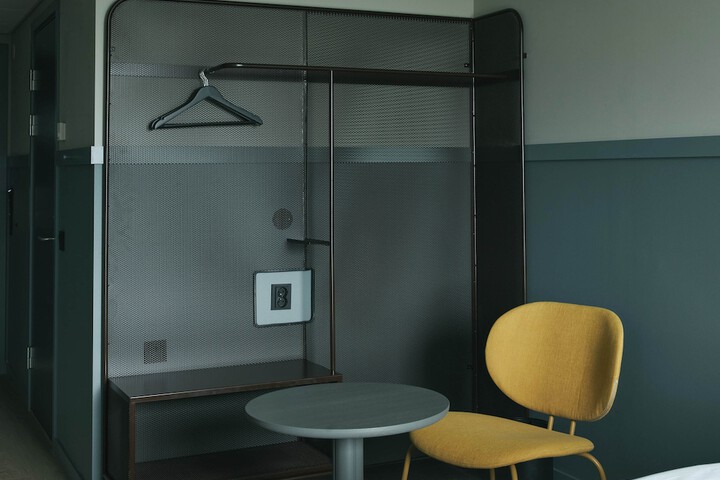 Room 18 of 44