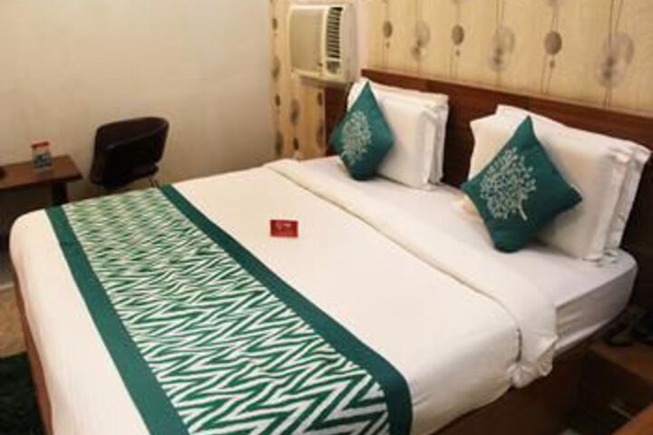 Room 9 of 21