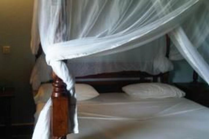 Room 3 of 15