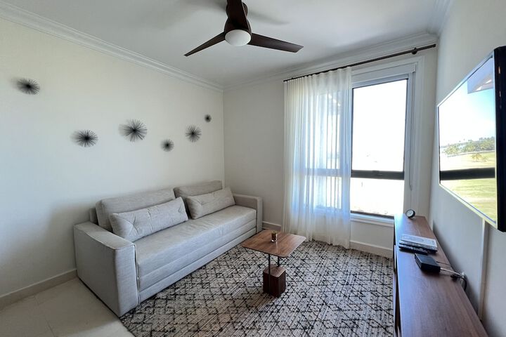 Room 33 of 55
