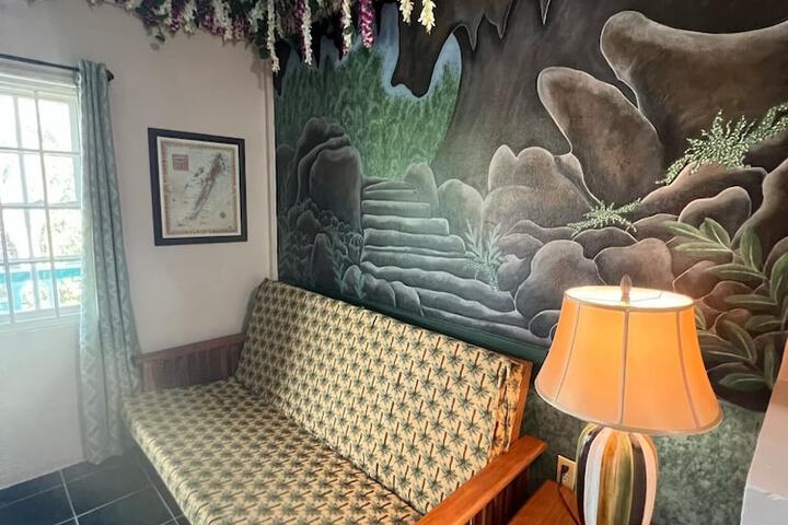 Room 63 of 88