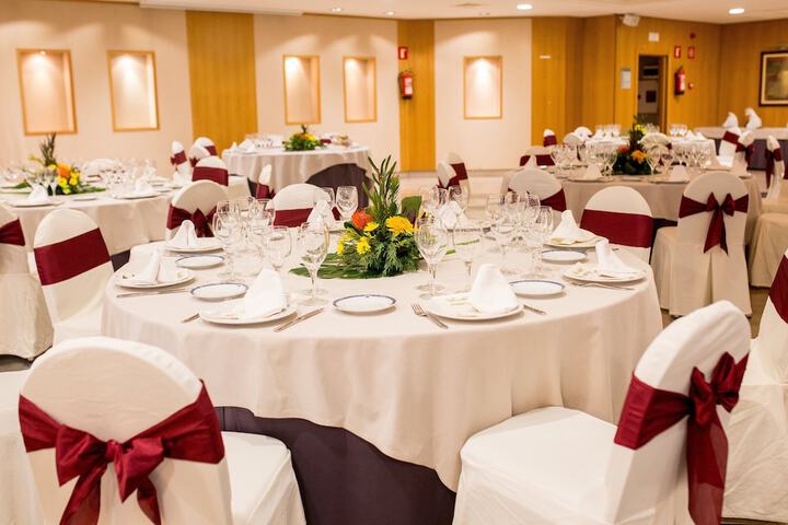 Ballroom/Hall 47 of 78