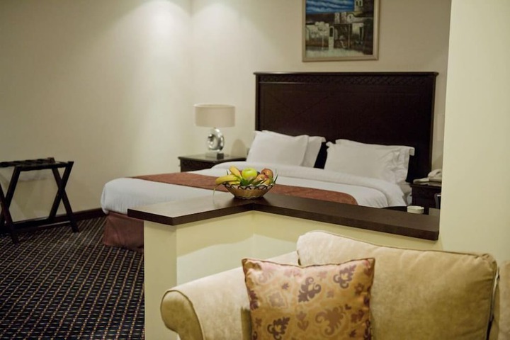 Room 7 of 35