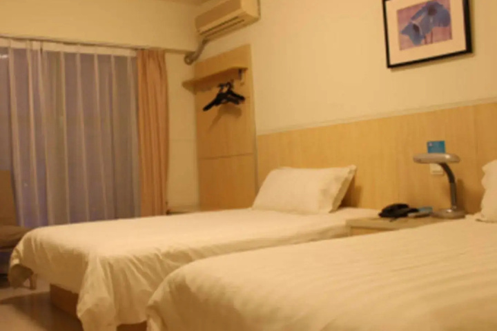 guest_rooms