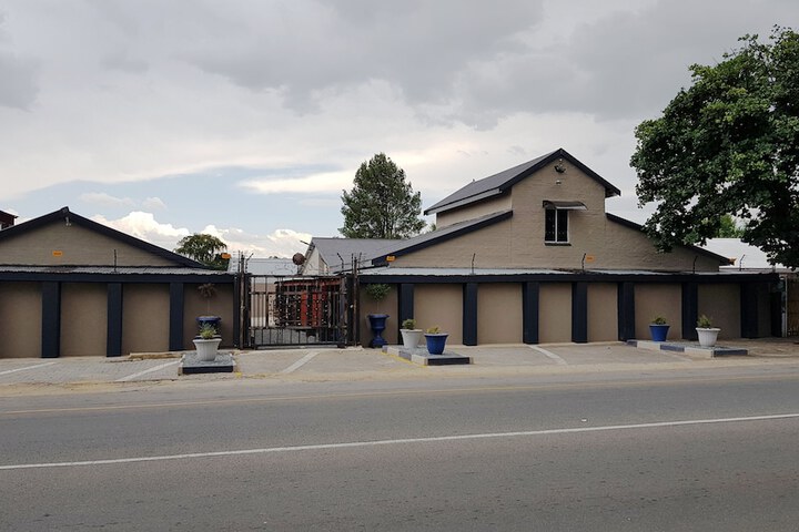 Property image 4