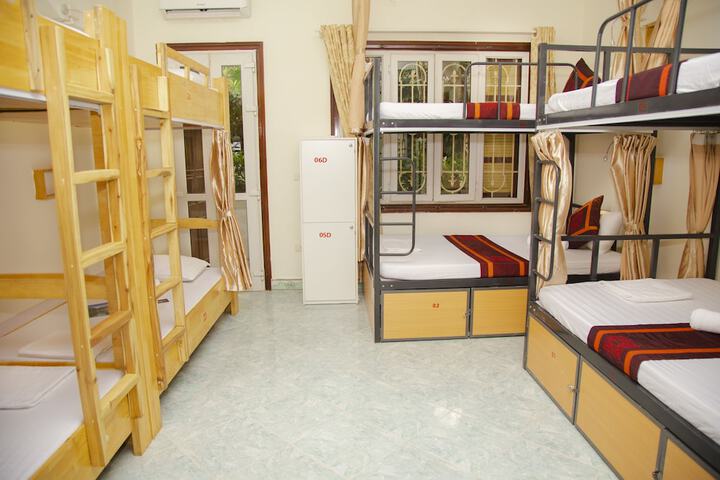Room 27 of 56