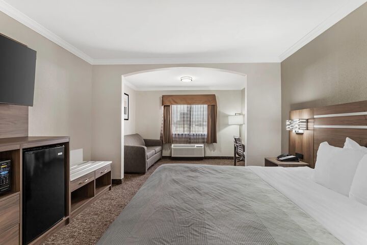 Room 45 of 65