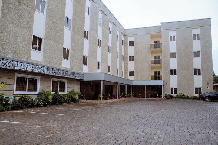 Hotel 16 of 16