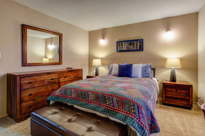 Room 5 of 25