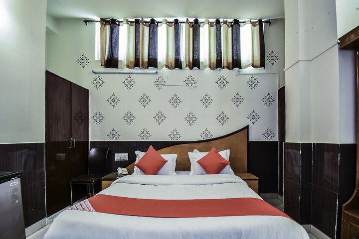 Room 18 of 21