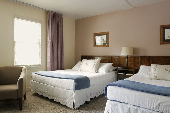 Room 7 of 56
