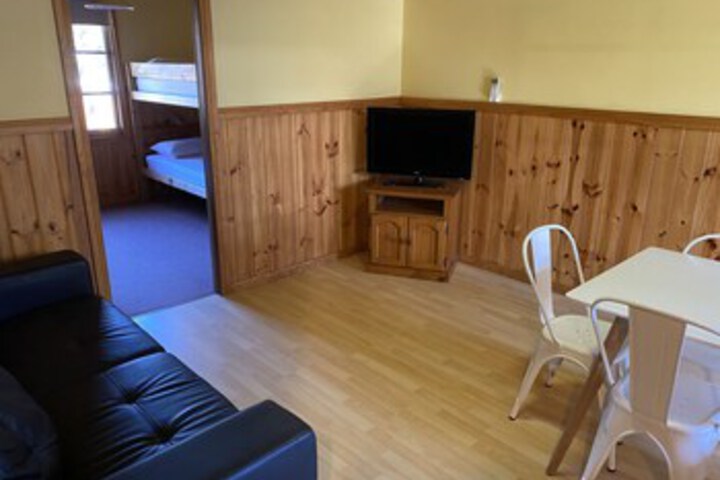 Room 157 of 300