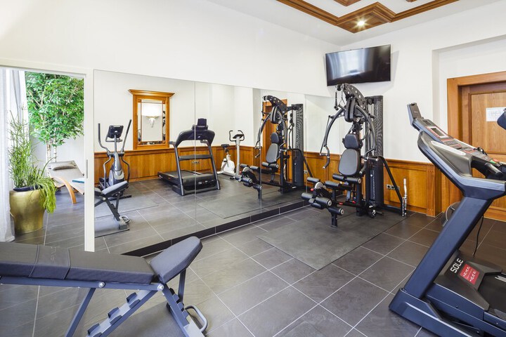 Hotel Gym Photos