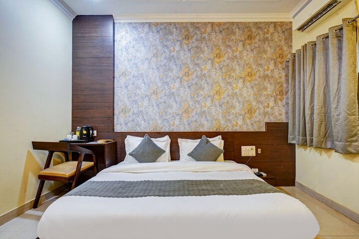 Room 9 of 46