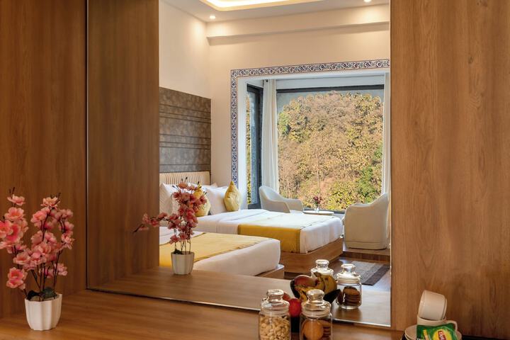 Room 8 of 44