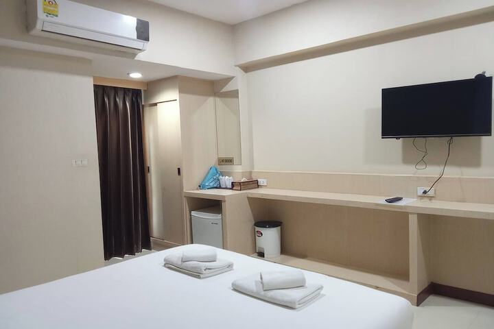 Room 15 of 47