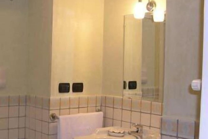 Clean Restrooms