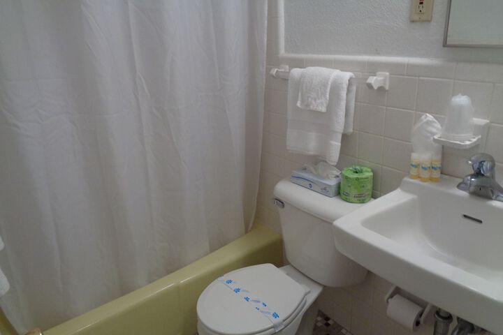 Clean Restrooms