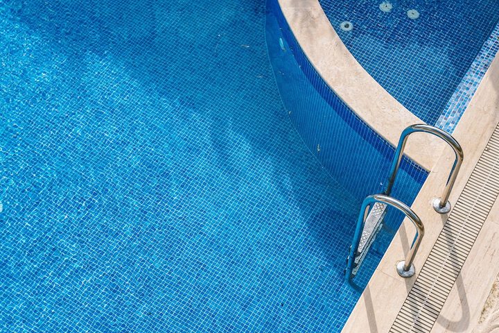Pool 24 of 53