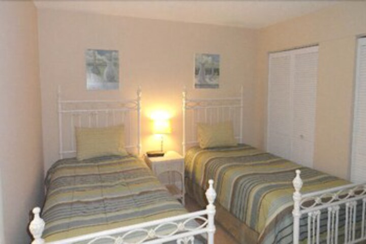 Room 18 of 19