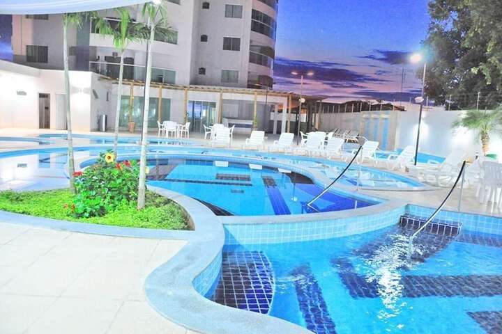 Pool 33 of 44