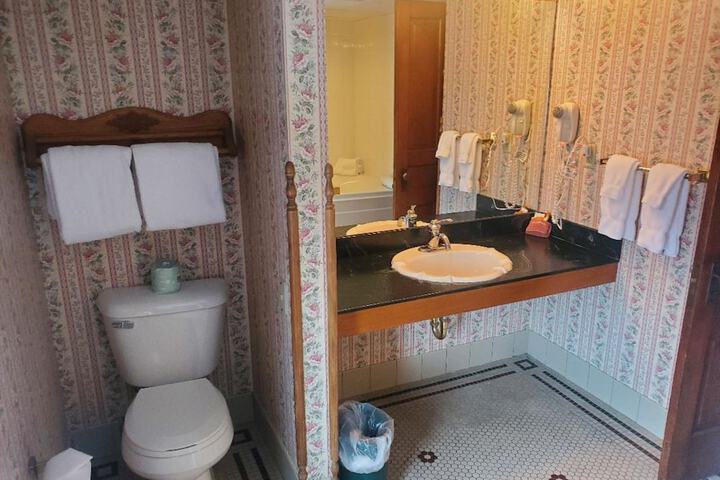 Room 63 of 150