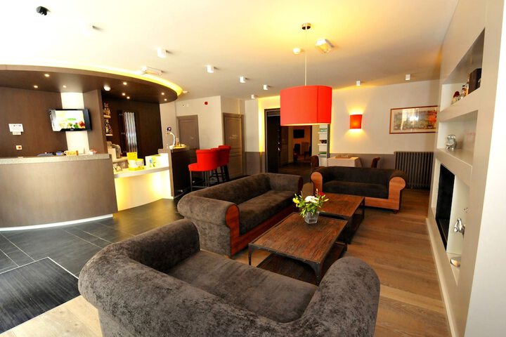 Hotel Interior 3 of 33