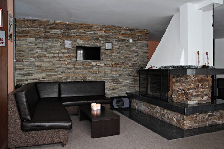 Hotel Interior 8 of 89