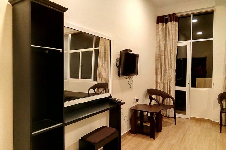 Room 43 of 86