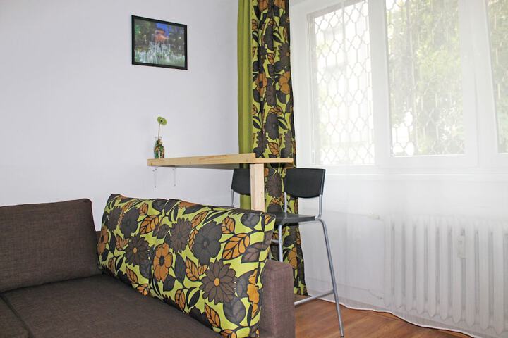 Room 9 of 21