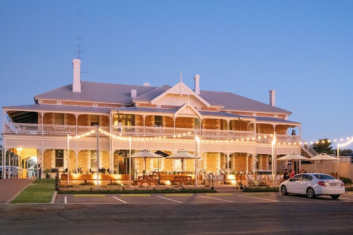Port Broughton Hotel Motel