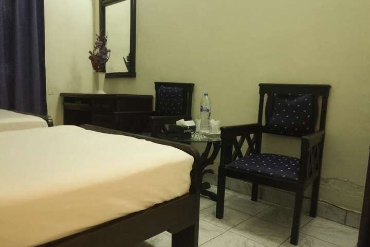 Room 15 of 26