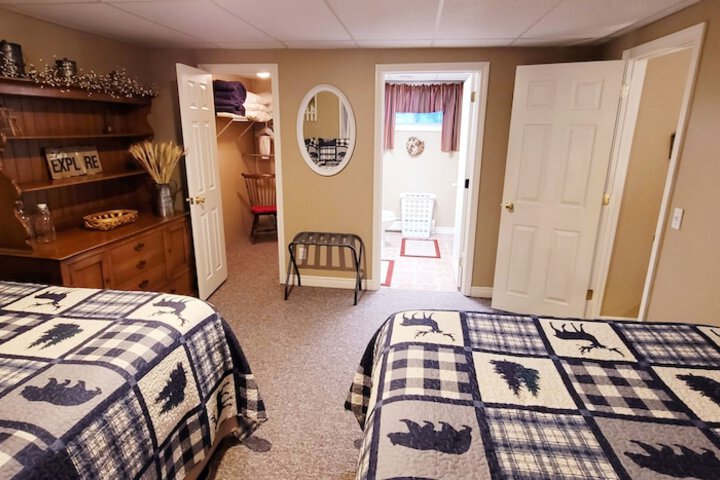 Room 26 of 38