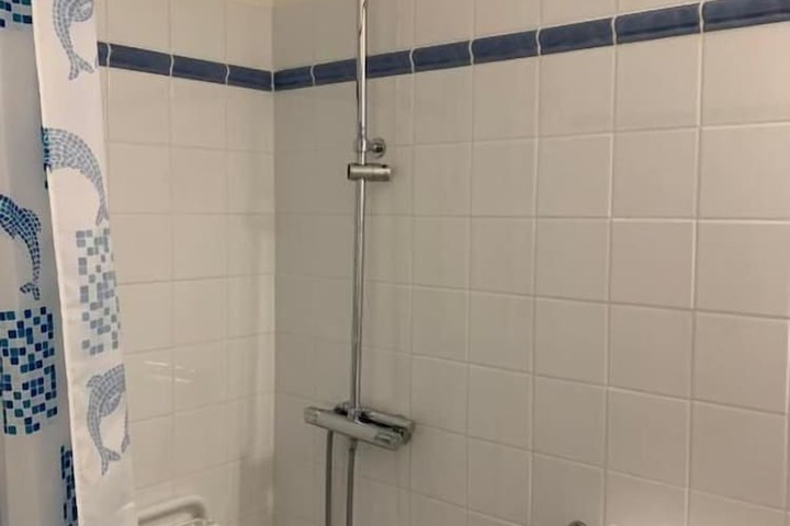 Room 14 of 19