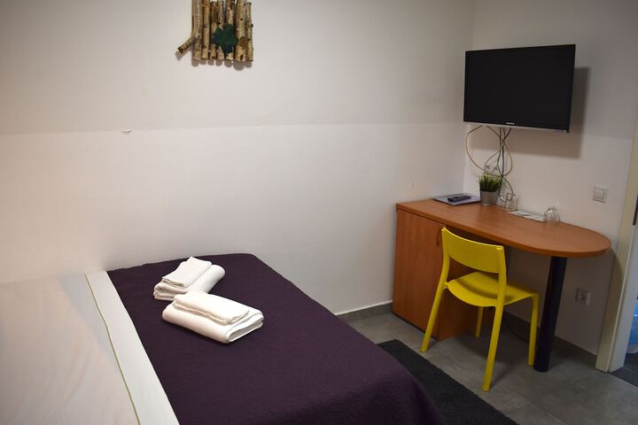 Room 34 of 92