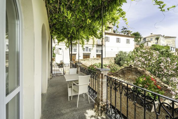 Terrace/Patio 132 of 161