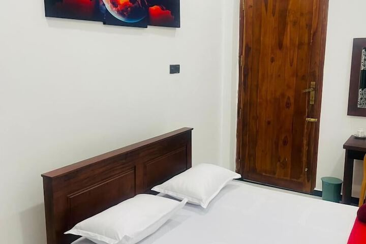 Room 15 of 22