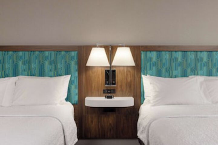 Room 58 of 261
