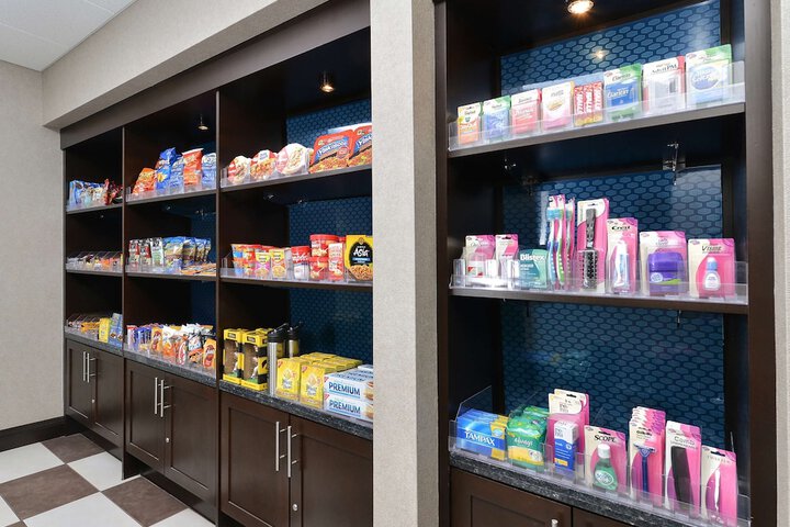 Snack bar