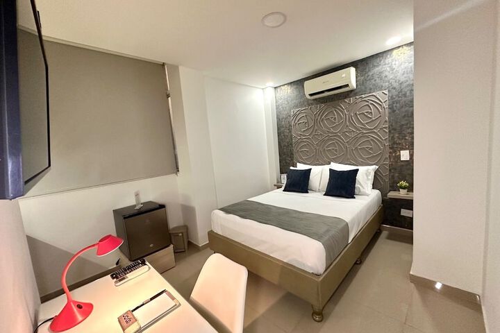 Room 17 of 45