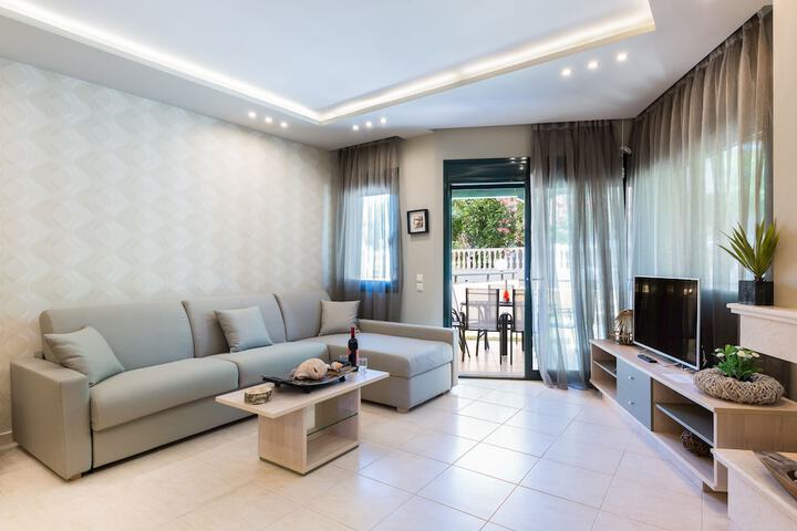 Toroni Blue in Sithonia