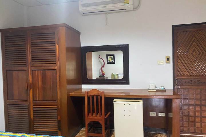Room 20 of 52