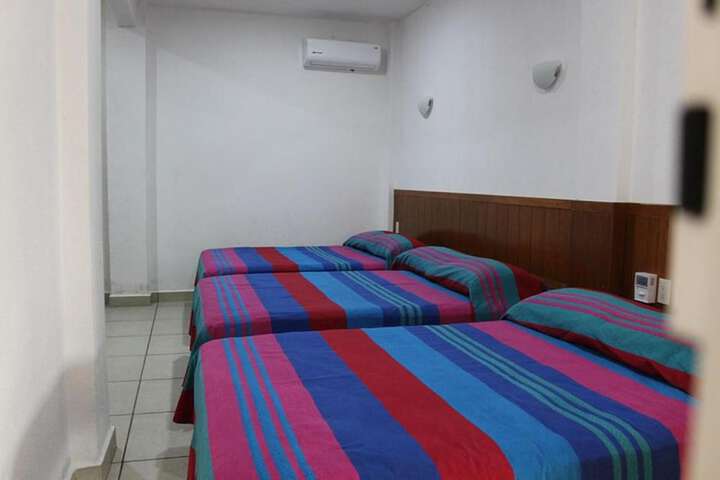 Room 14 of 24