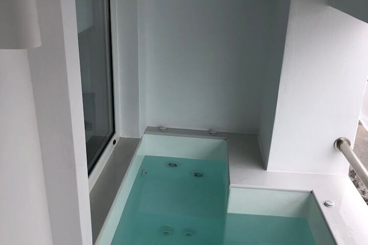 Spa 40 of 60